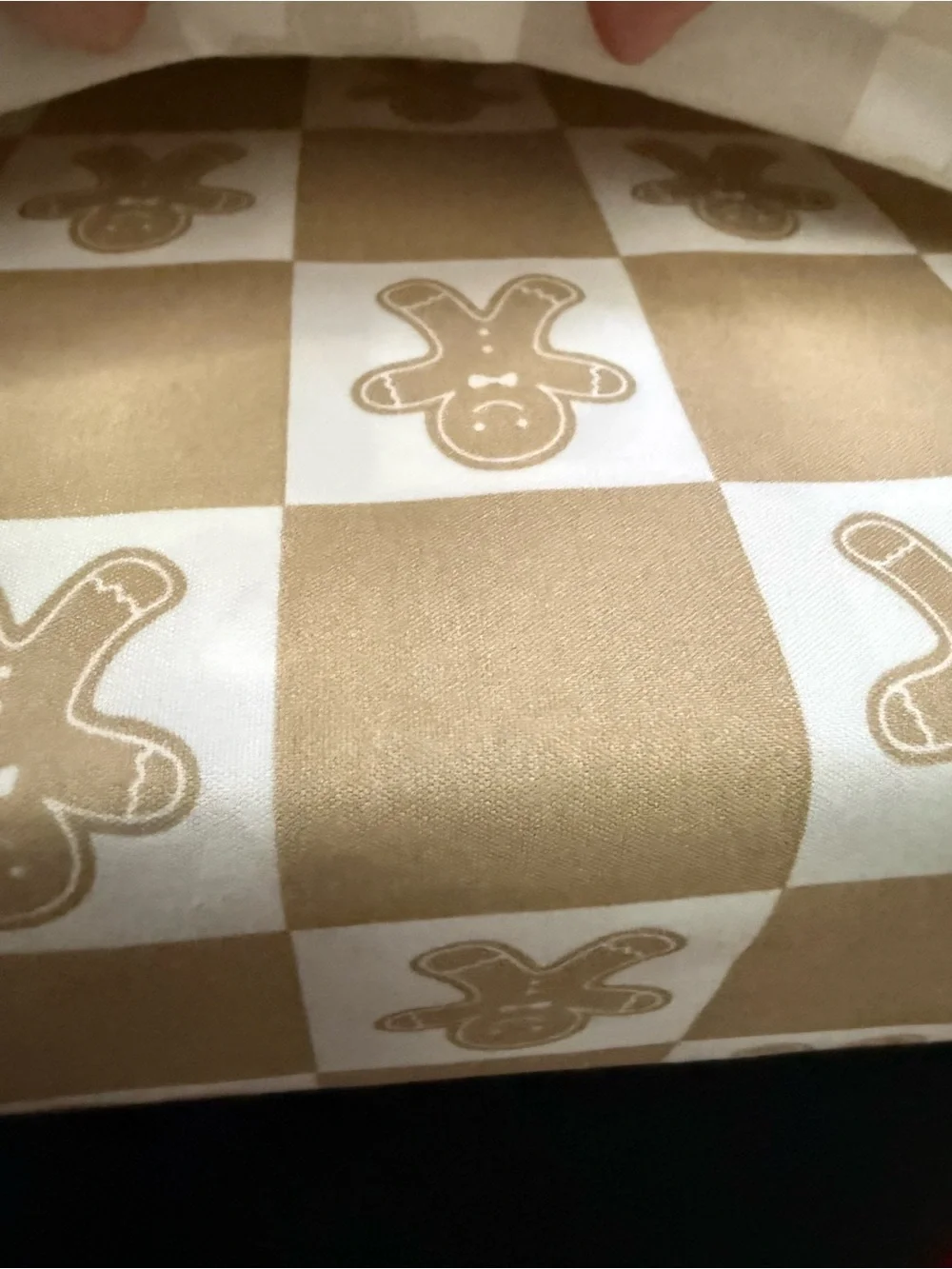 & Other Stories Tan and Cream Gingerbread Check Holiday Sheet Set